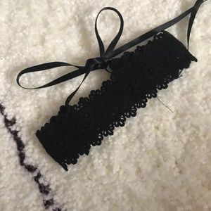 Black Lace Choker